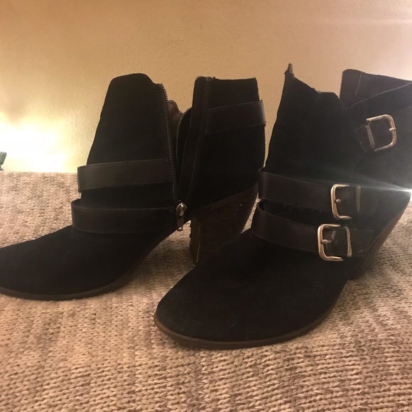 Black Ankle Boots Low Heels with Silver Buckles - Picture 3 of 6